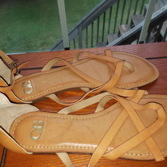 SIZE 11 WOMEN'S GIANNI BINI LEATHER SANDALS - Picture 3 of 3